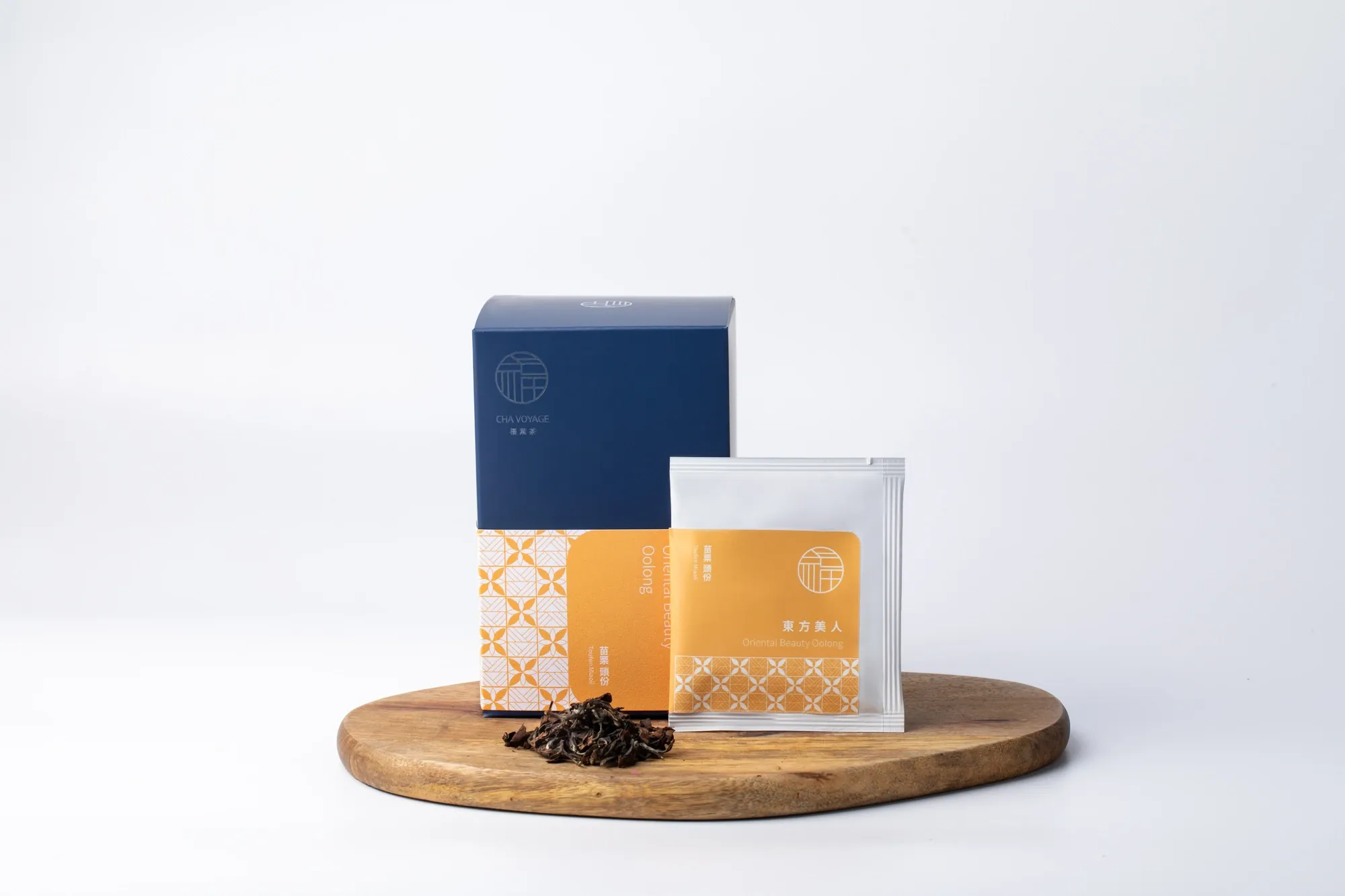 Oriental Beauty Oolong box and tea bag