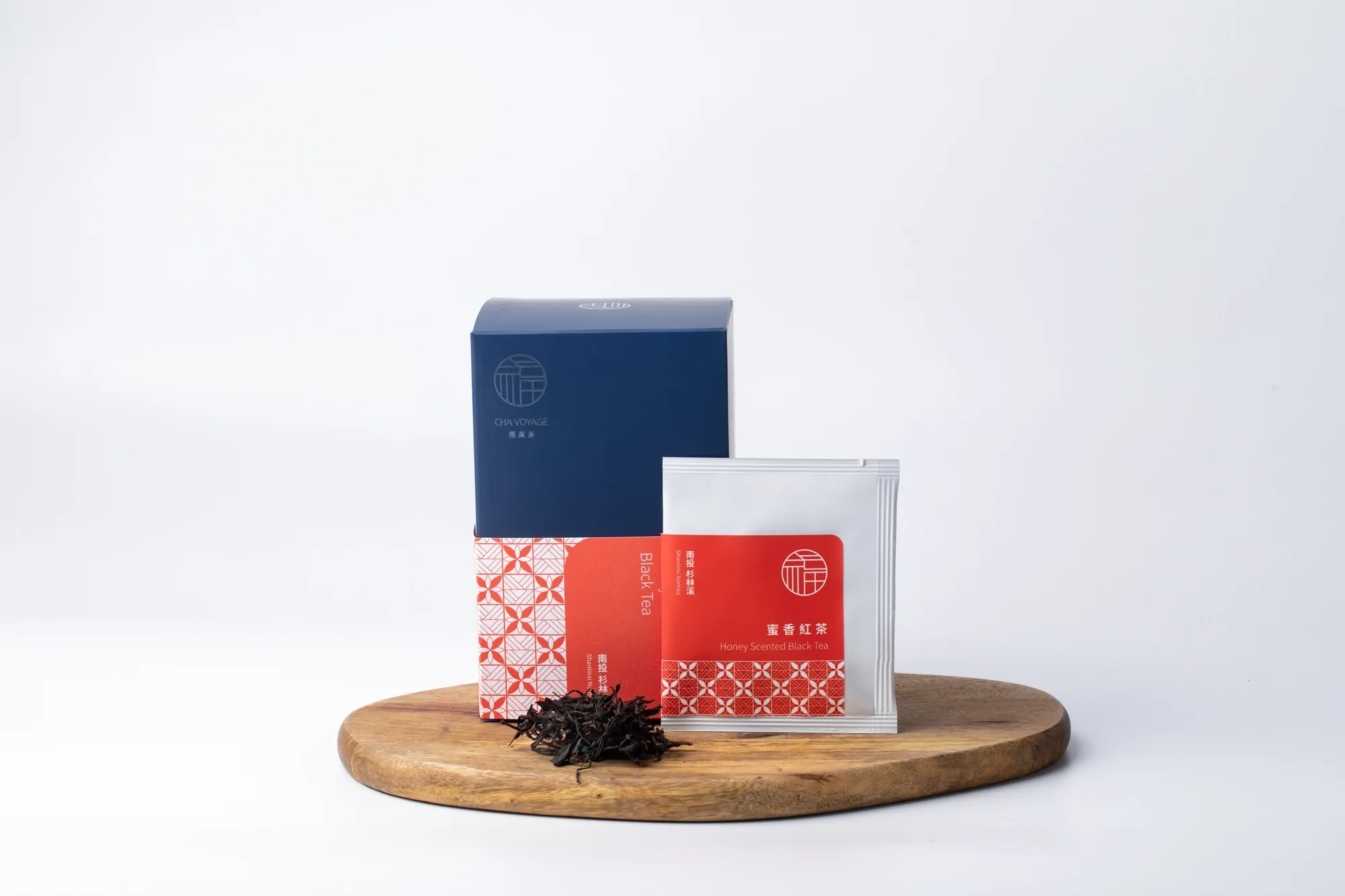 Honey Scented Black Tea box and tea bag
